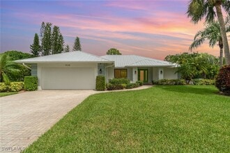 Building Photo - 1933 Countess Ct