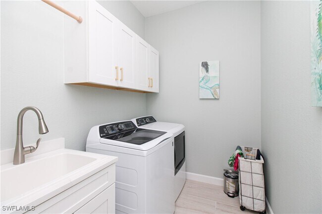 Building Photo - 3123 Heather Glen Ct