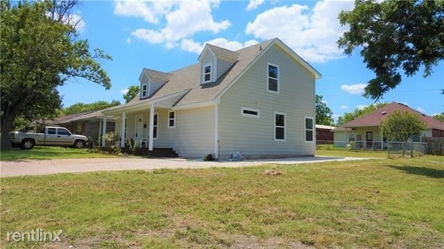 Building Photo - 4 br, 2 bath House - 482 Trout Street