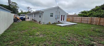 Building Photo - 5639 Fourth Ave