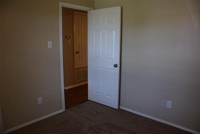 Building Photo - 9016 Quarry Ridge Trail