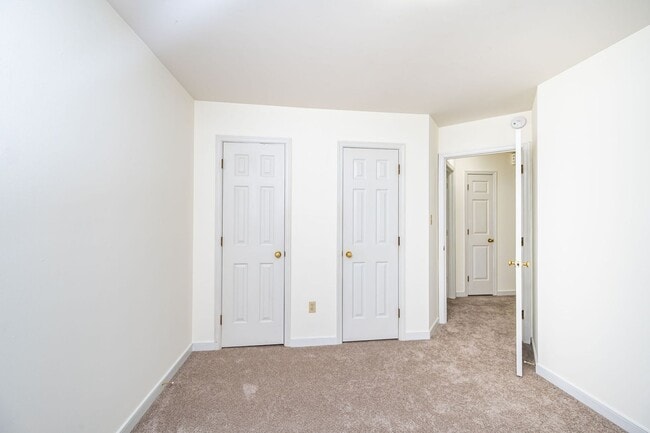 Building Photo - Very Well Maintained Midlothian Home Available NOW!