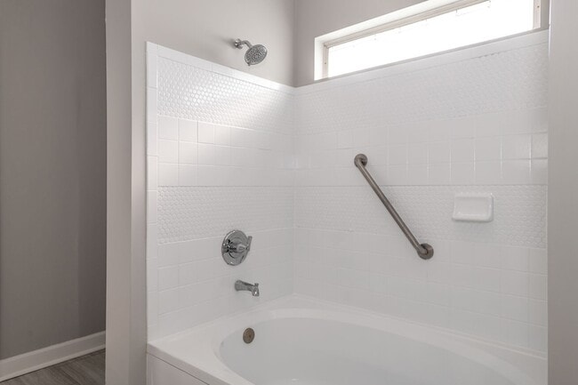 Building Photo - 1449 Brighton Cir