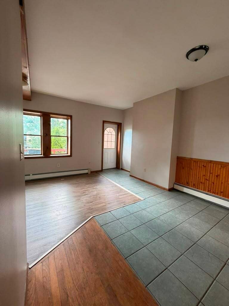 Building Photo - 373 3rd St