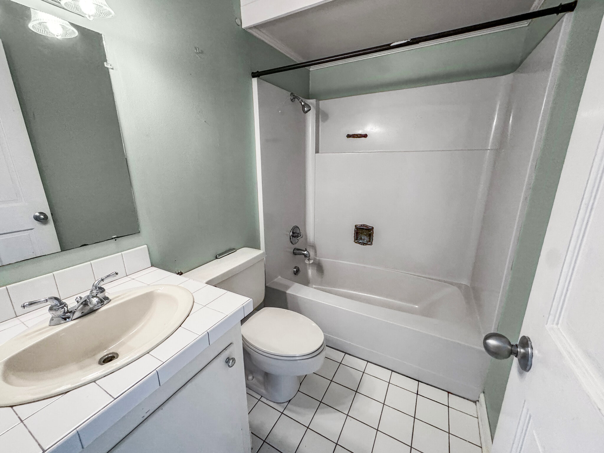 Building Photo - 3018 Wardlaw Rd