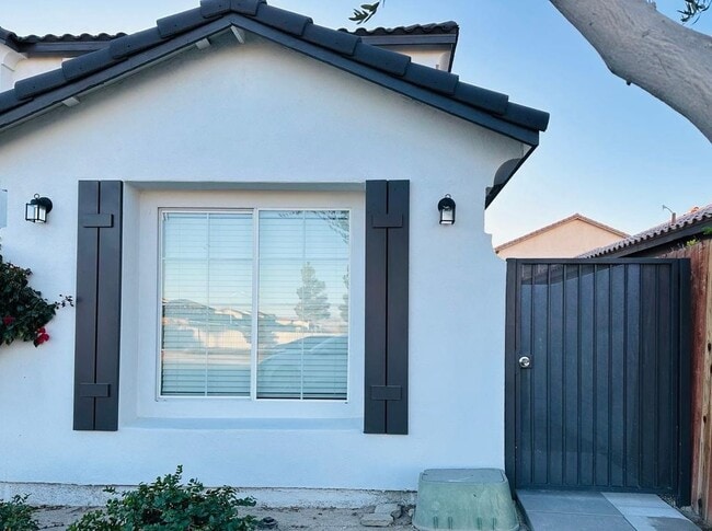 Building Photo - 50395 San Solano Rd
