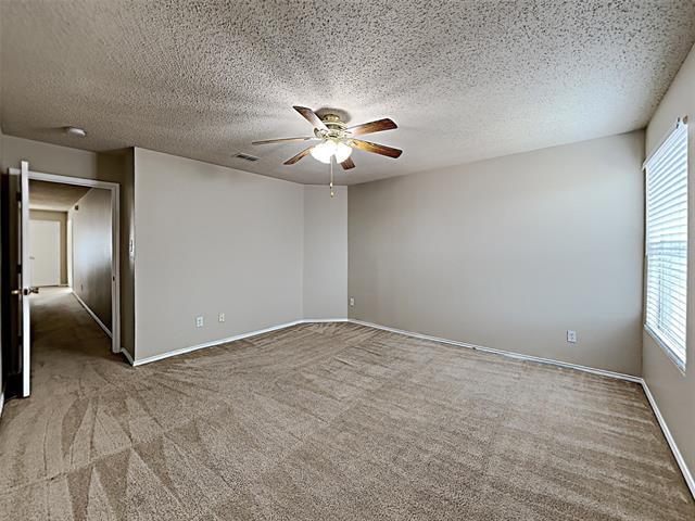 Building Photo - 4050 Hunters Creek Dr