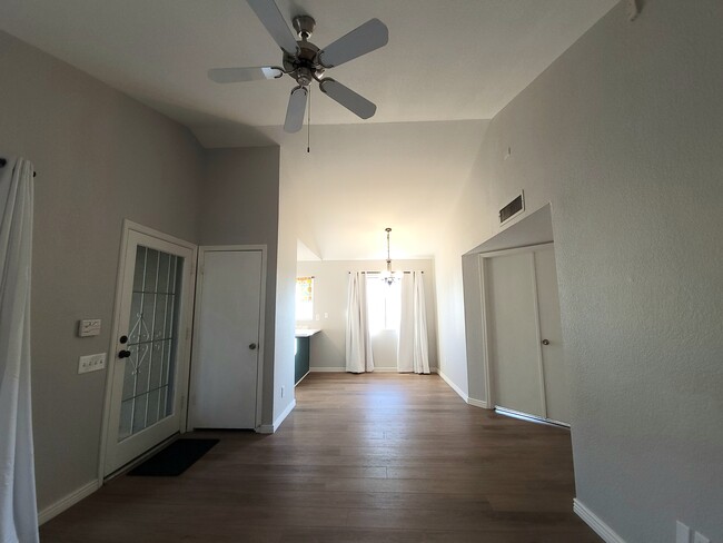 Main Room - high vaulted ceilings - 2035 S Elm St