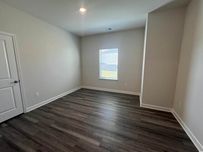 Building Photo - 212 Marley Blue Dr
