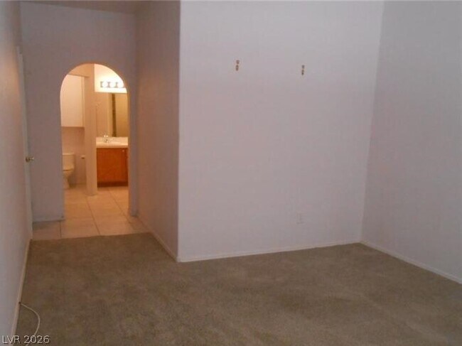 Building Photo - 103 Topsail Dr