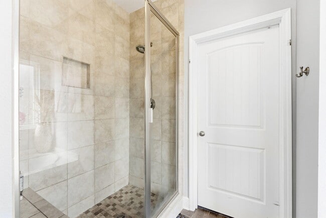 Building Photo - 374 Lilly Bell Ln