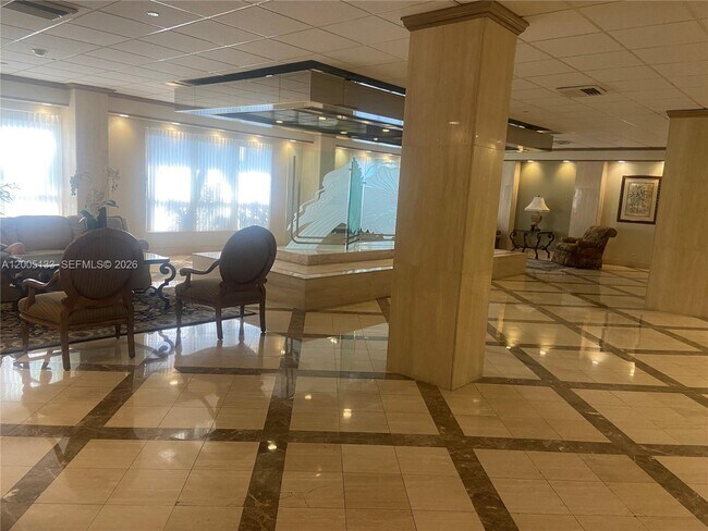 Building Photo - 1800 S Ocean Blvd