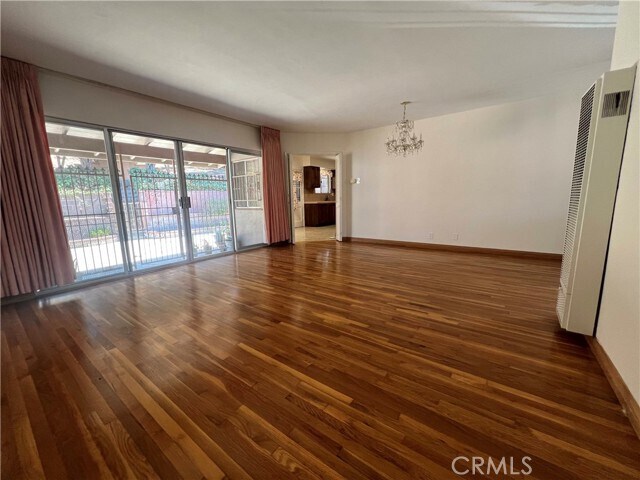 Building Photo - 662 Kempton Ave