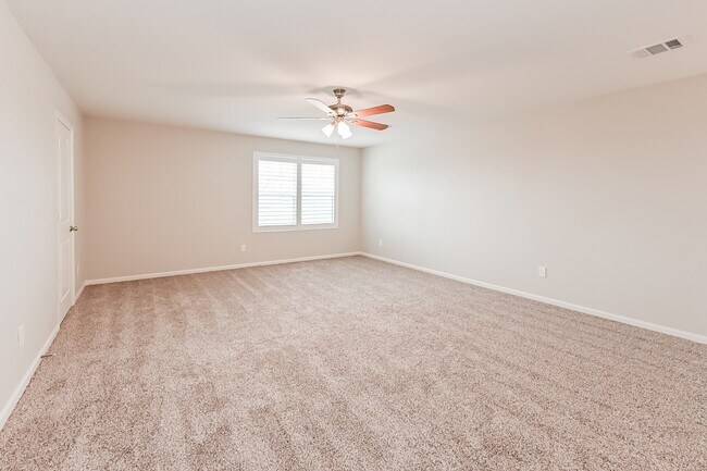 Building Photo - 10080 Pappas Dr
