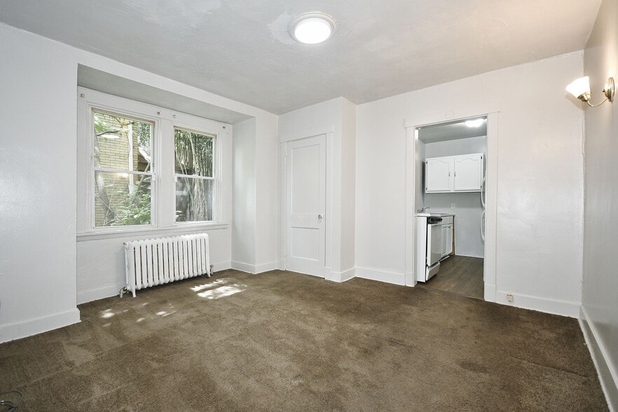 Building Photo - 1721 Montier St