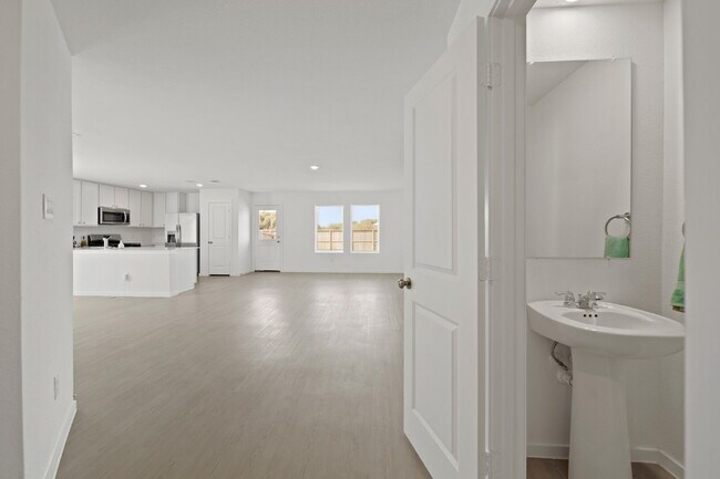 Building Photo - 2919 Summer Breeze Wy