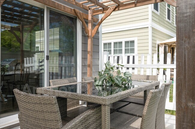 Building Photo - 5025 Shell Cove Ln