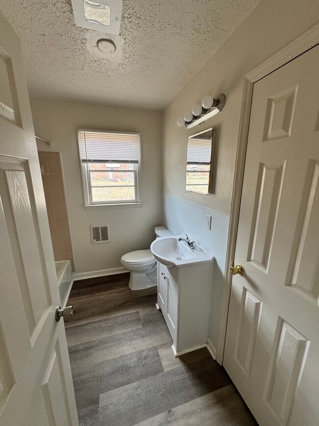 Building Photo - 3/1 in Shelby, NC