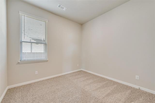 Building Photo - 1127 Mesa St