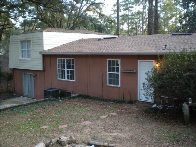 Building Photo - 1919 Nanticoke Cir
