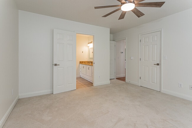 Building Photo - 220 Konawa Ln