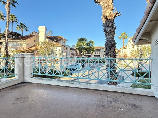 Building Photo - Sabre Springs, 12640 Springbrook Drive #B, Ideal location