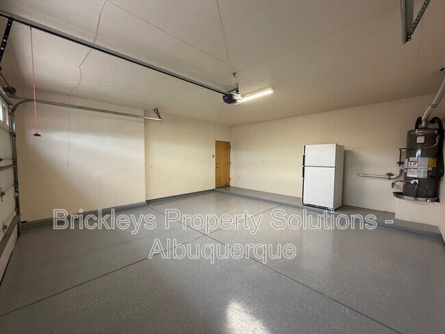 Building Photo - 1612 3rd St SW