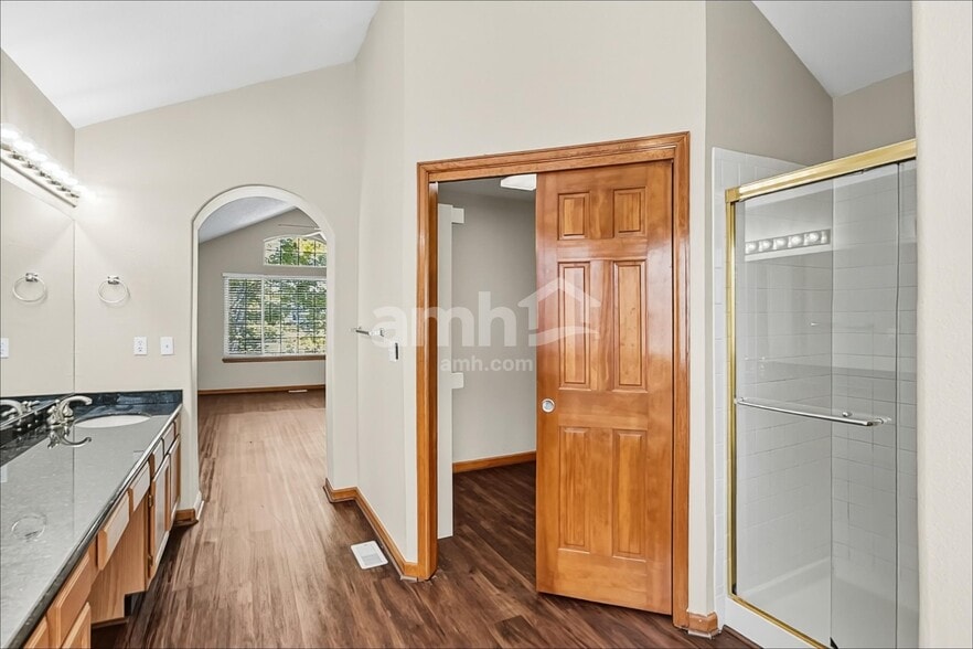 Building Photo - 20912 E Crestline Cir