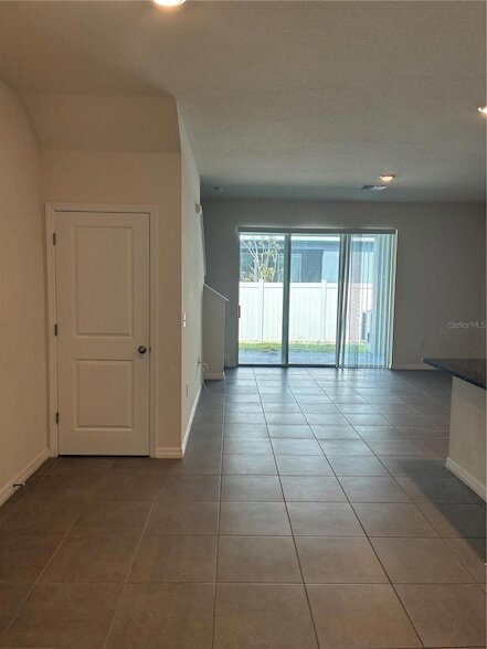 Building Photo - 2913 Beluga Bay Dr