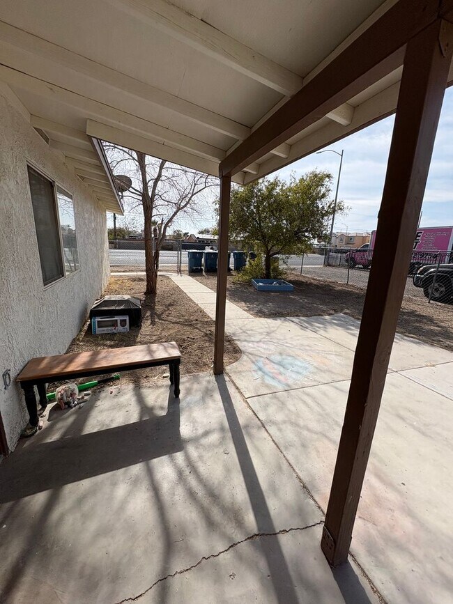 Building Photo - 5230 E Owens Ave