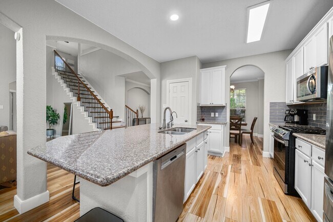 Building Photo - 5103 Big Meadow Ln