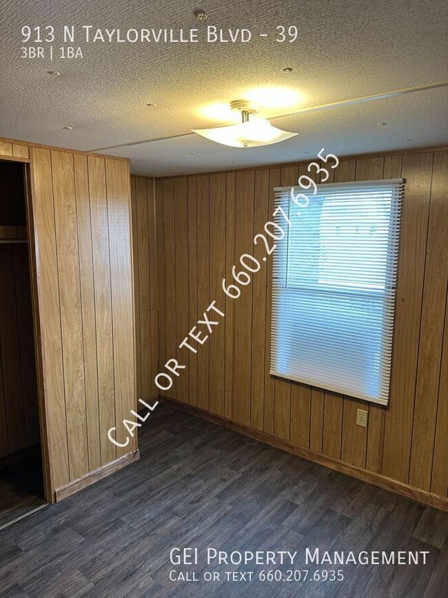 Building Photo - Nicely remodeled 3 bedroom home