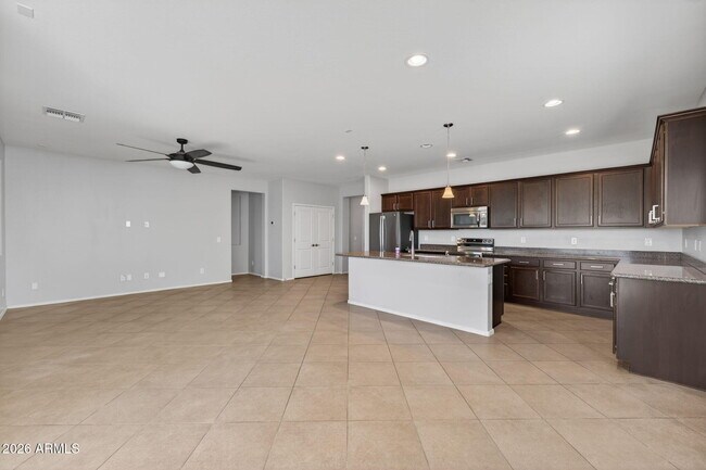 Building Photo - 22659 E Desert Spoon Dr