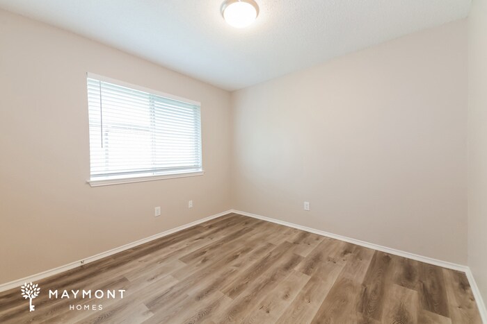 Building Photo - 1724 Green Terrace Dr