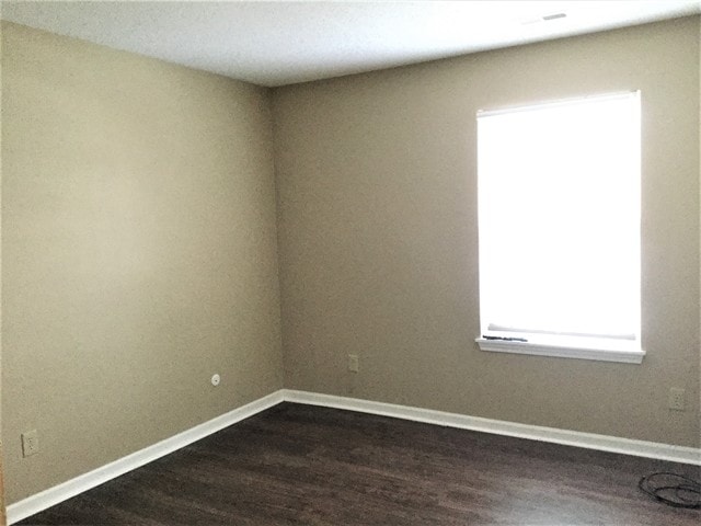 Building Photo - 8018 Bitternut Dr