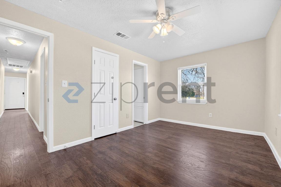 Building Photo - 1731 Morris St