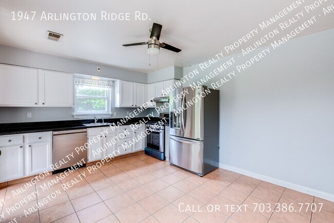 Building Photo - 1947 S Arlington Ridge Rd