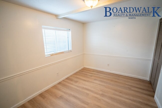 Building Photo - Updated 4 Bedroom Home in Beautiful Eden!