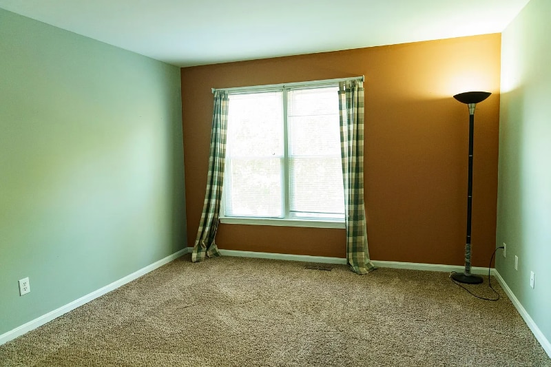 Building Photo - 9901 Head Farm Rd