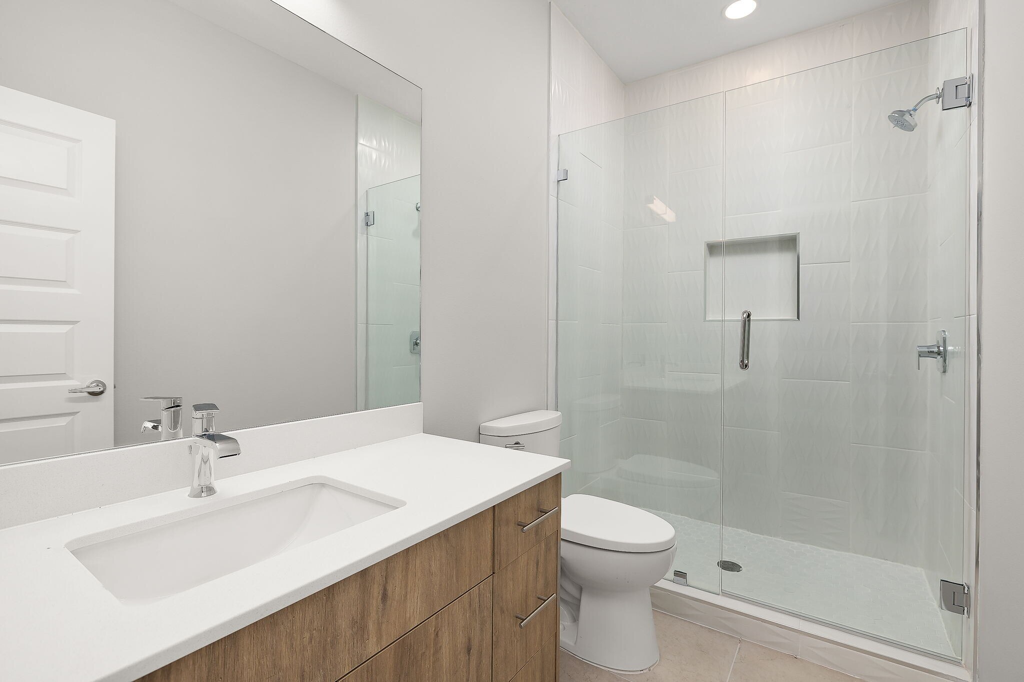 Building Photo - 412 Sparrow Rd