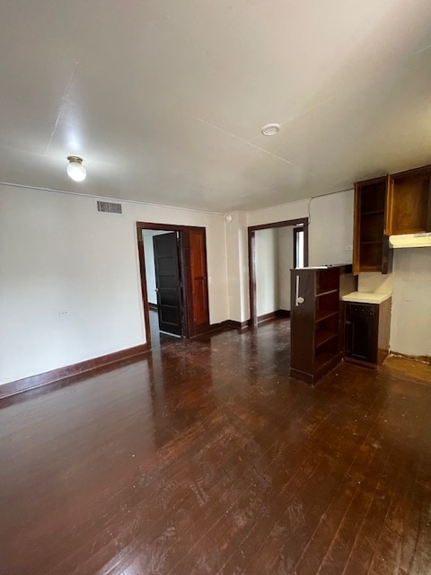 Building Photo - 428 S Texas Ave