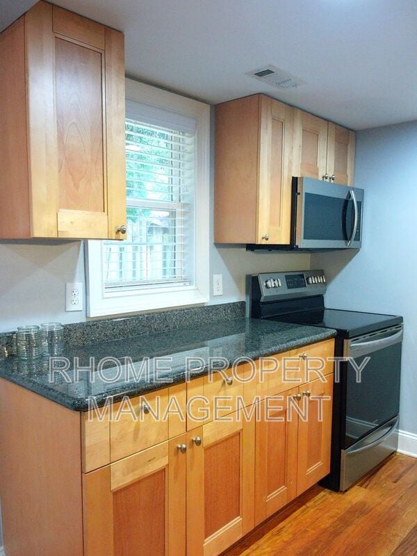 Building Photo - 187 Rondak Cir