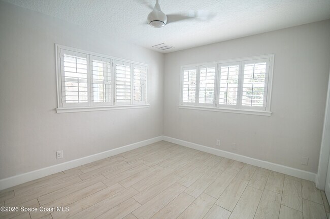 Building Photo - 311 3rd Ave