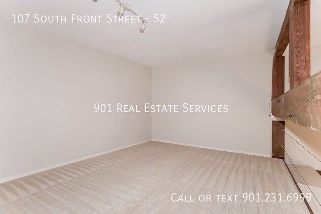 Building Photo - 107 S Front St