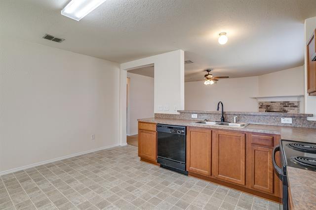 Building Photo - 2417 Buffalo Run