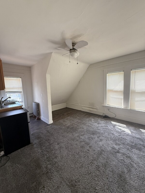 Building Photo - 632 Howard Pl