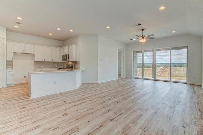 Building Photo - 681 Peace Pipe Way