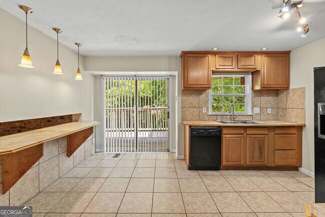 Building Photo - 4772 Wildginger Run
