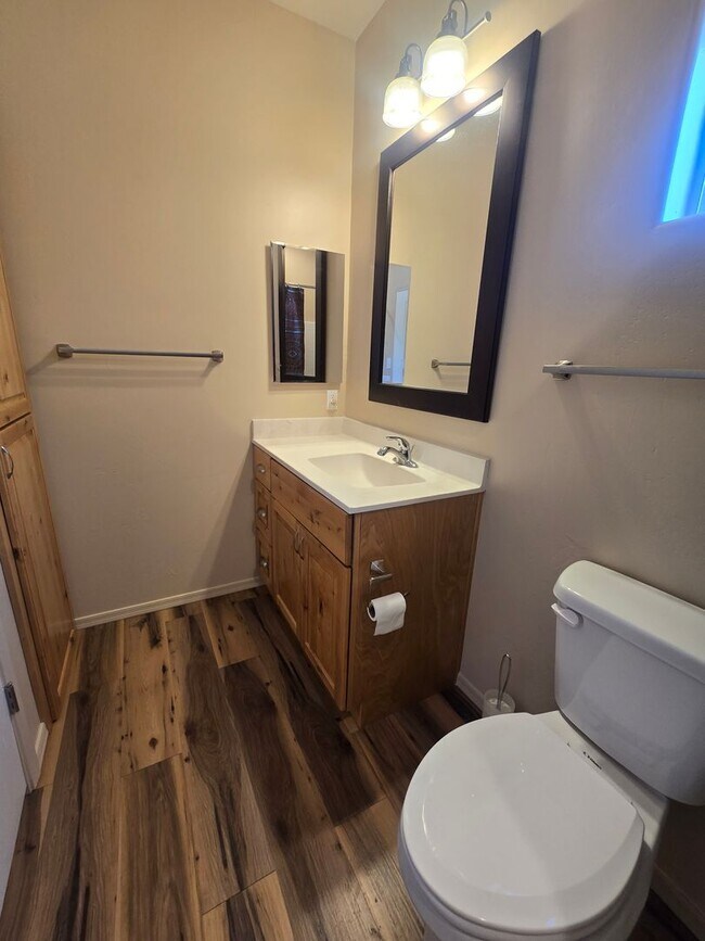 Building Photo - Unfurnished, 1-Year Long-Term Rental