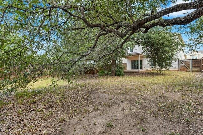 Building Photo - 9800 Betulla Dr